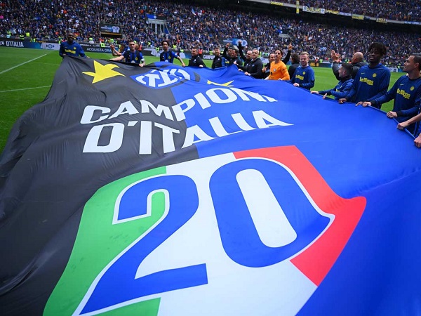 Pengaruh Fans Bikin Inter Milan Sangat Berpengaruh di Kampus Kota Milano